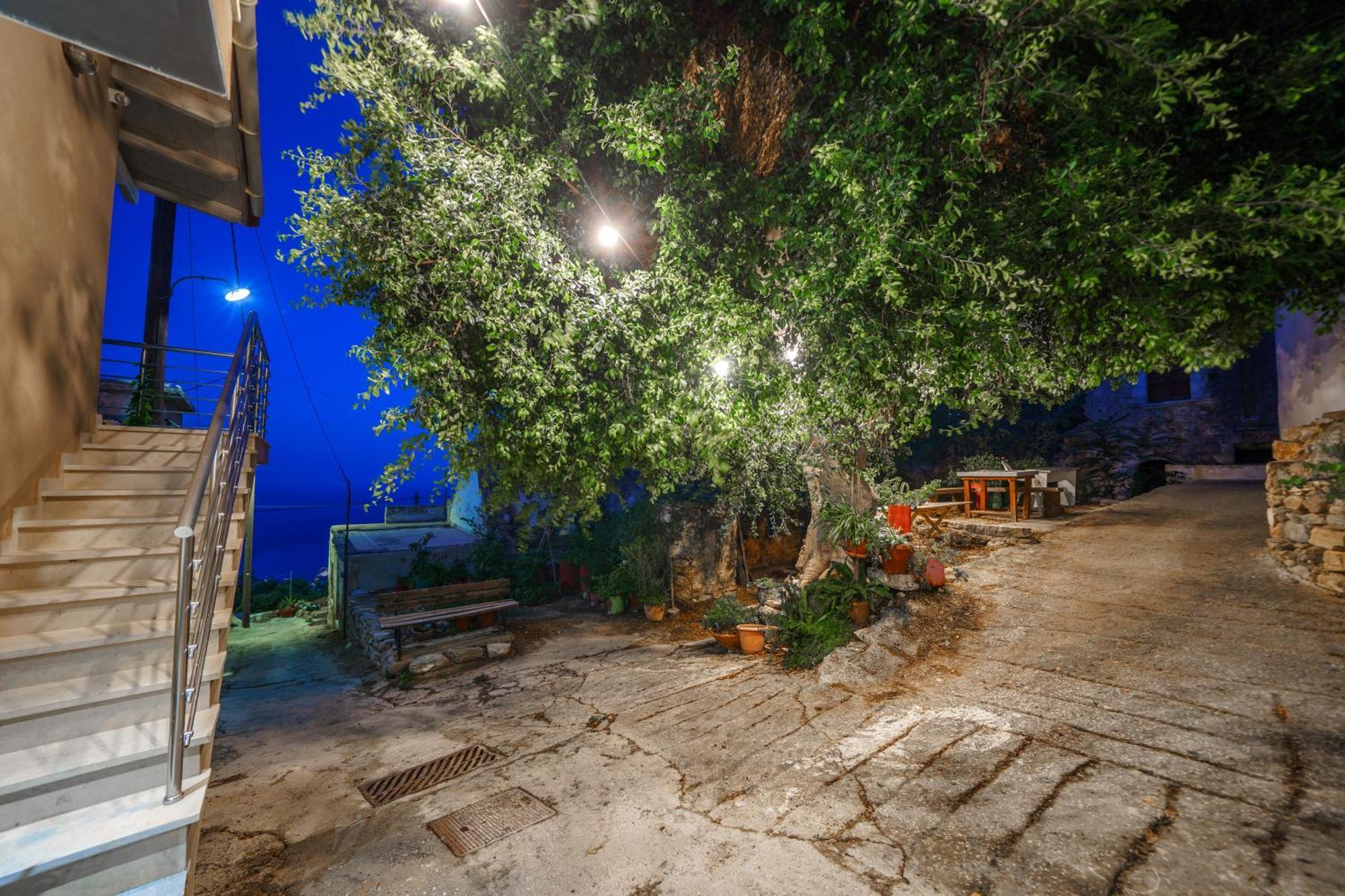 Rodiblue Village Rodhia (Crete)